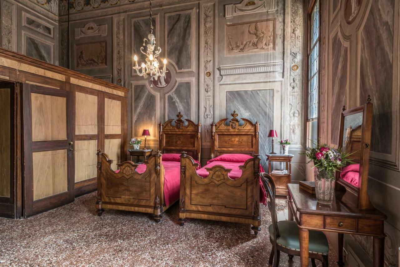 Castello Di Thiene Villa Exterior photo